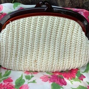 Vintage Classic Kiss Lock Straw Clutch Bag Purse